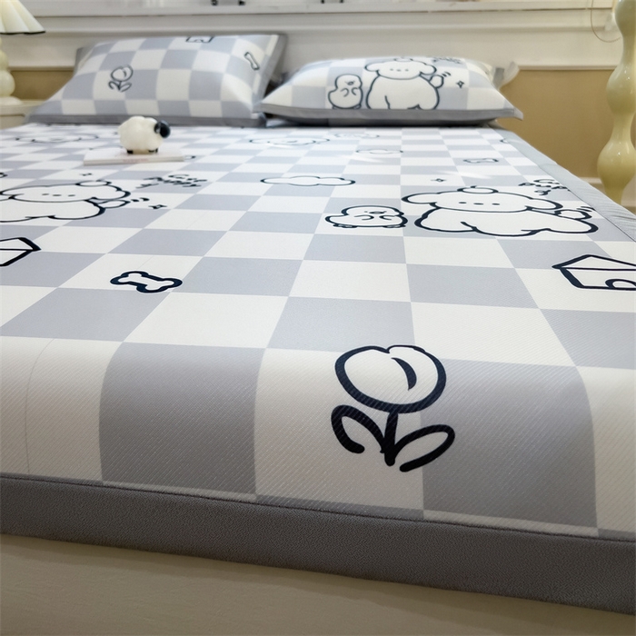 91家纺网 家纺一手货源 找家纺 布凡家居 2026新款卡通冰丝印花凉席 素格萌犬