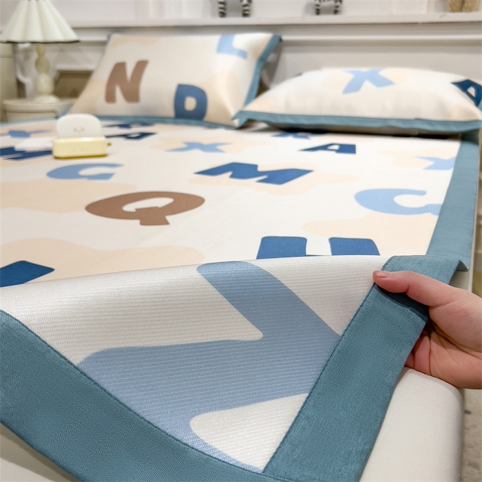 91家纺网 家纺一手货源 找家纺 布凡家居 2026新款卡通冰丝印花凉席 素色字母