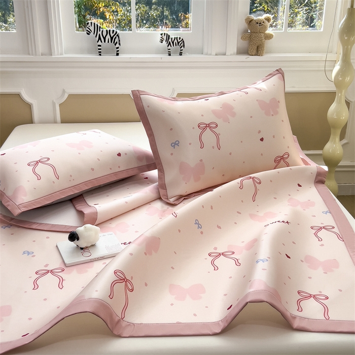 91家纺网 家纺一手货源 找家纺 布凡家居 2026新款卡通冰丝印花凉席 甜梦蝴蝶结