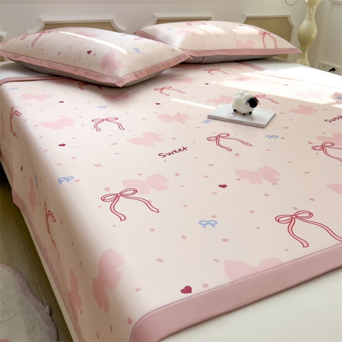 91家纺网 家纺一手货源 找家纺 布凡家居 2026新款卡通冰丝印花凉席 甜梦蝴蝶结