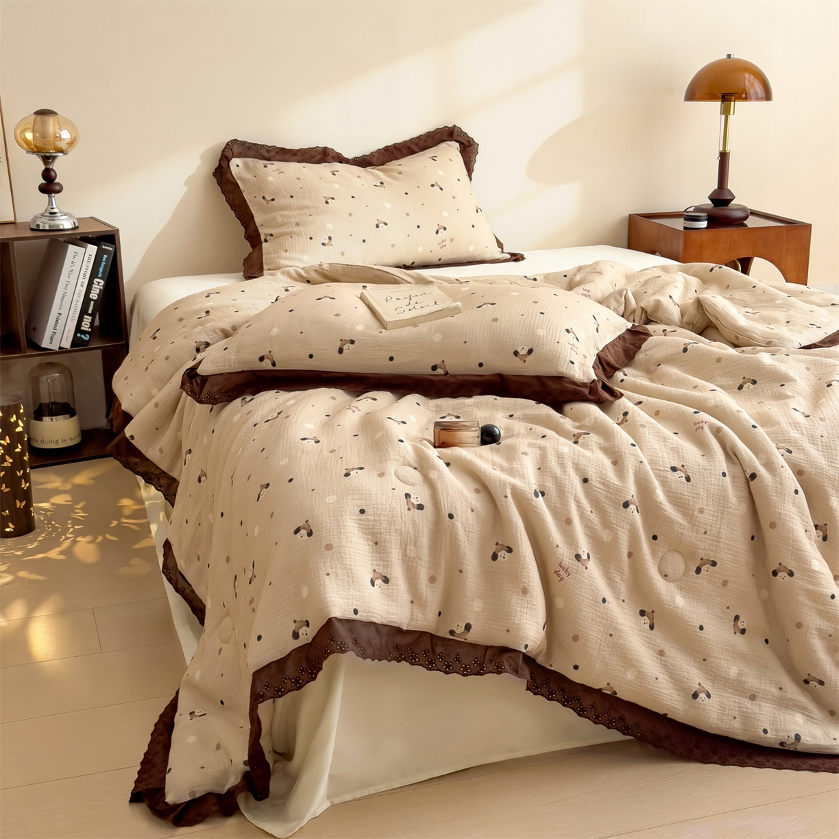 91家纺网 家纺一手货源 找家纺 兄弟坊 2026新款A类美拉德全棉韩版皱皱纱花边大豆夏被夏凉被空调被午睡被 皱皱纱花边款-帽子小狗