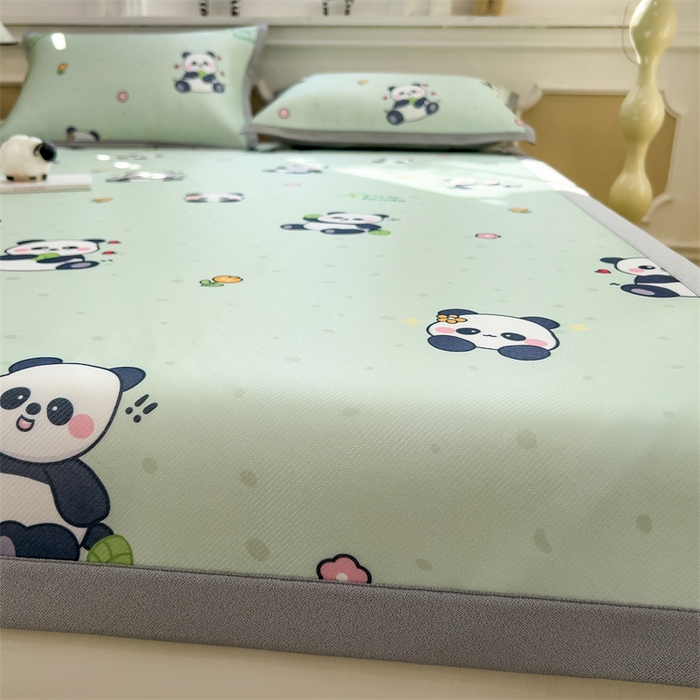 91家纺网 家纺一手货源 找家纺 布凡家居 2026新款卡通冰丝印花凉席 熊猫乐园