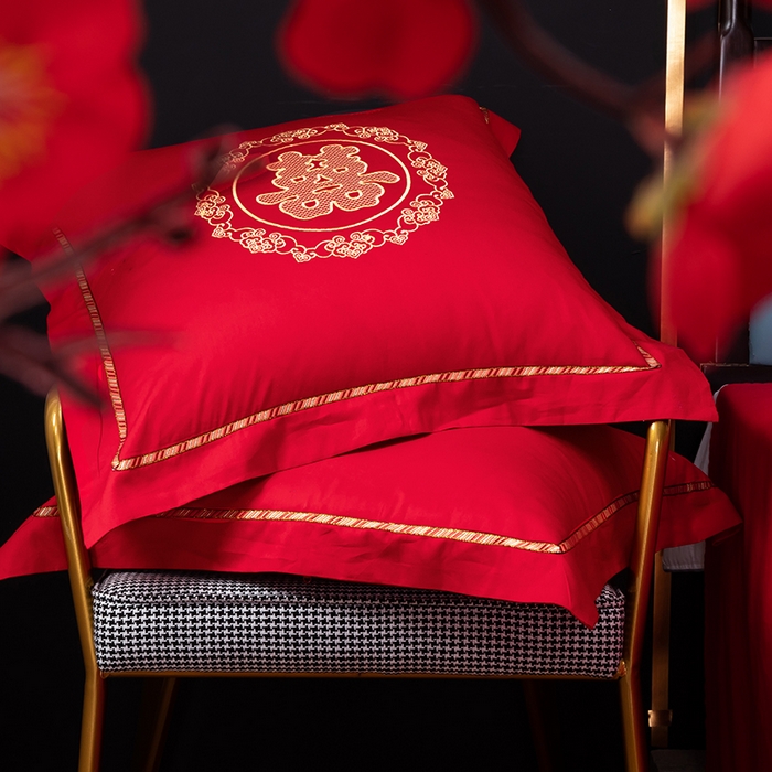 91家纺网 家纺一手货源 找家纺 慕她家纺 2026慕她大花工艺款全棉纯棉婚庆四件套大红色刺绣结婚床上用品 龙凤团圆