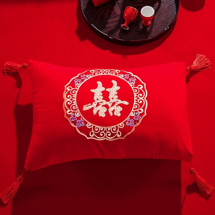 91家纺网 家纺一手货源 找家纺 慕她家纺 2026慕她大花工艺款全棉纯棉婚庆四件套大红色刺绣结婚床上用品 龙凤团圆