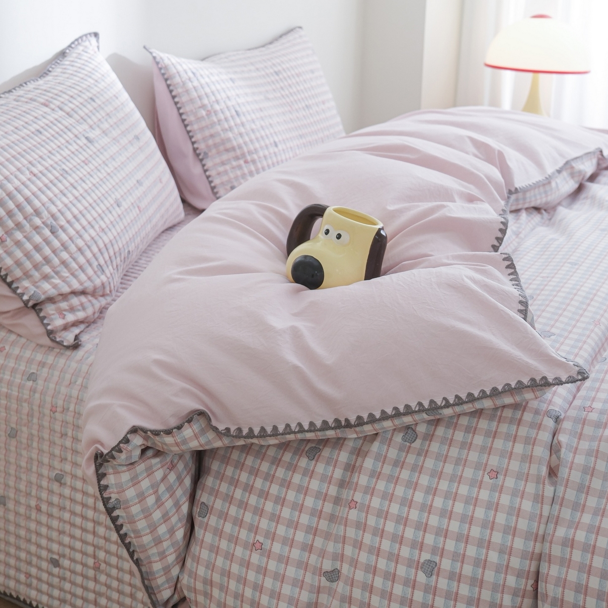 91家纺网 家纺一手货源 找家纺 （总）庭笙 2026新款卡通贝壳针两面可用夹棉床盖床盖四件套