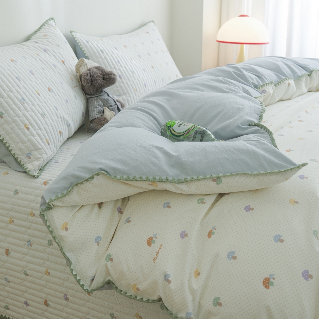 91家纺网 家纺一手货源 找家纺 庭笙 2026新款卡通贝壳针两面可用夹棉床盖床盖四件套 小蘑菇-米