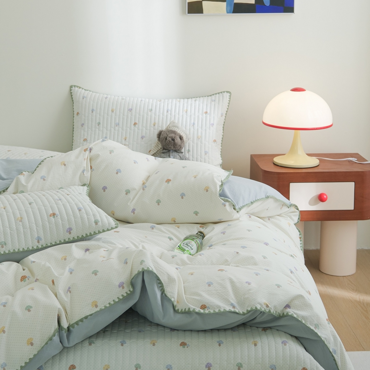 91家纺网 家纺一手货源 找家纺 庭笙 2026新款卡通贝壳针两面可用夹棉床盖床盖四件套 小蘑菇-米