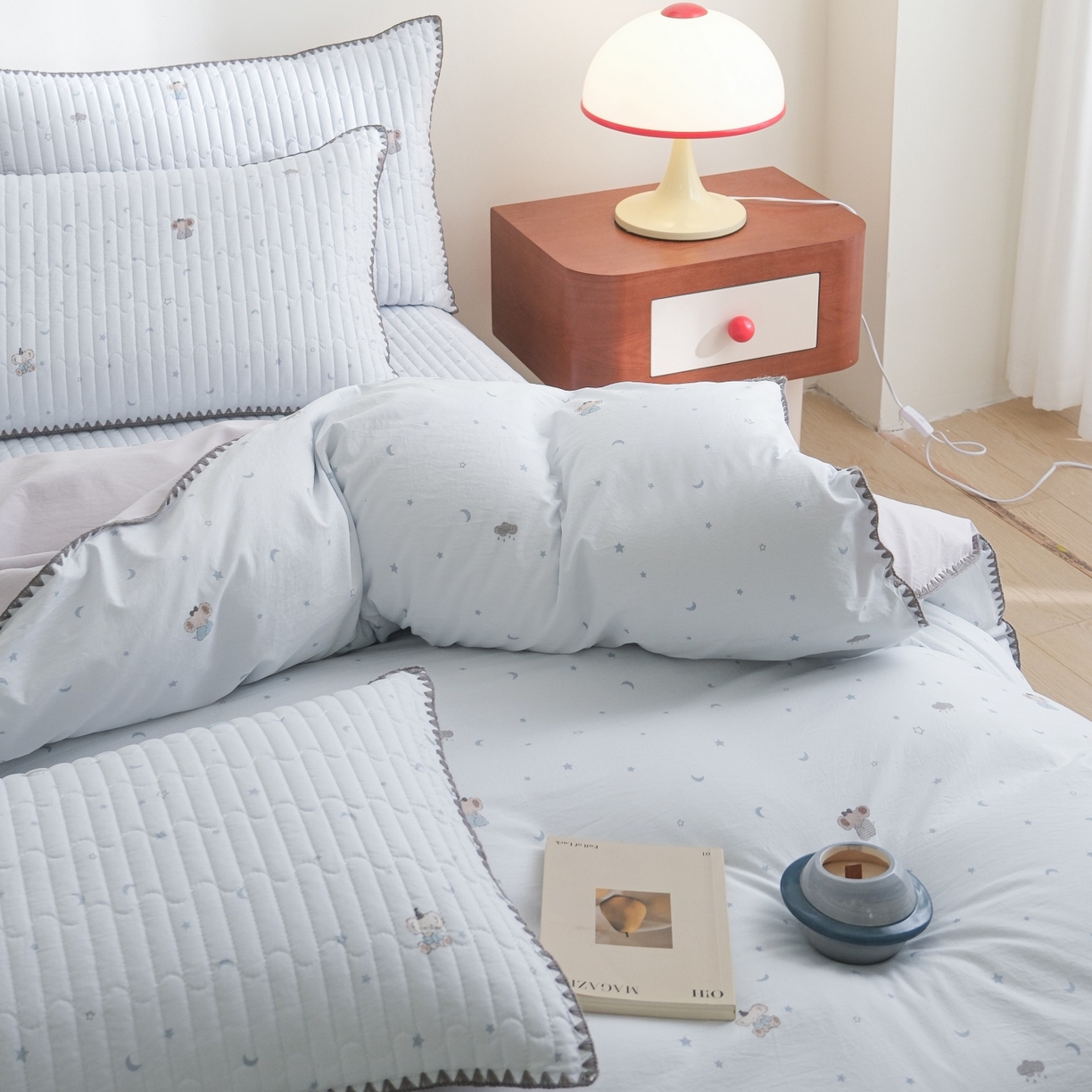 91家纺网 家纺一手货源 找家纺 庭笙 2026新款卡通贝壳针两面可用夹棉床盖床盖四件套 暖小象-兰