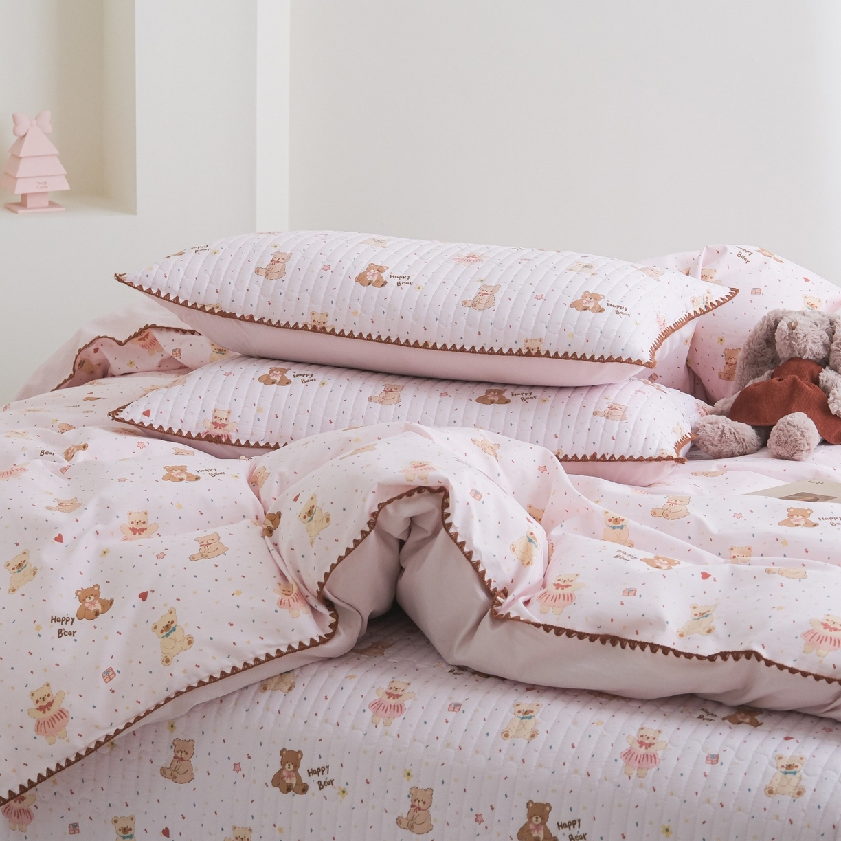 91家纺网 家纺一手货源 找家纺 庭笙 2026新款卡通贝壳针两面可用夹棉床盖床盖四件套 乐乐熊-粉