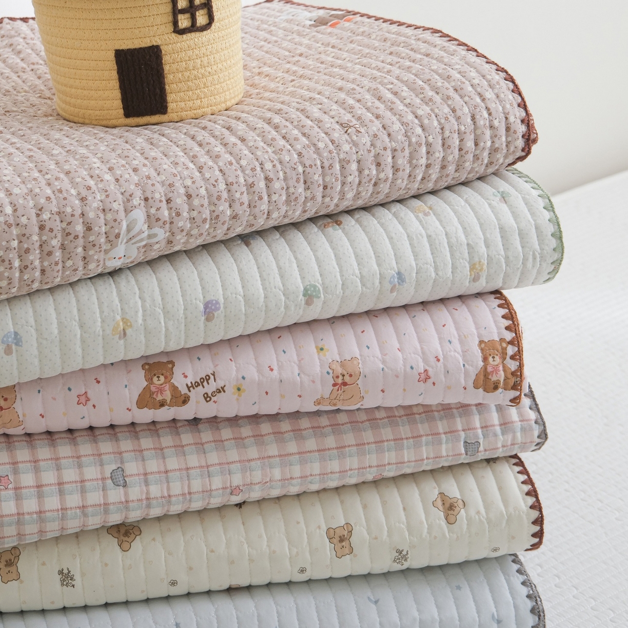 91家纺网 家纺一手货源 找家纺 庭笙 2026新款卡通贝壳针两面可用夹棉床盖床盖四件套 组合图