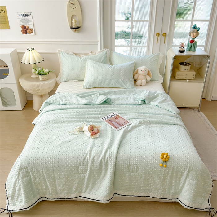 91家纺网 家纺一手货源 找家纺 布凡家居 2026新款四层纱按摩豆豆被泡泡夏被子被芯 小花-果绿