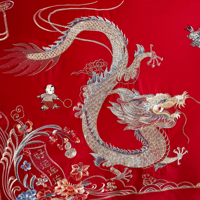 91家纺网 家纺一手货源 找家纺 慕她家纺 2026慕她大花工艺款全棉纯棉婚庆四件套大红色刺绣结婚床上用品 好运吉祥