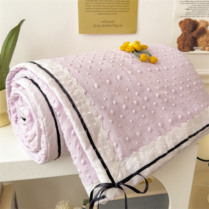 91家纺网 家纺一手货源 找家纺 布凡家居 2026新款四层纱按摩豆豆被泡泡夏被子被芯 小花-浅粉