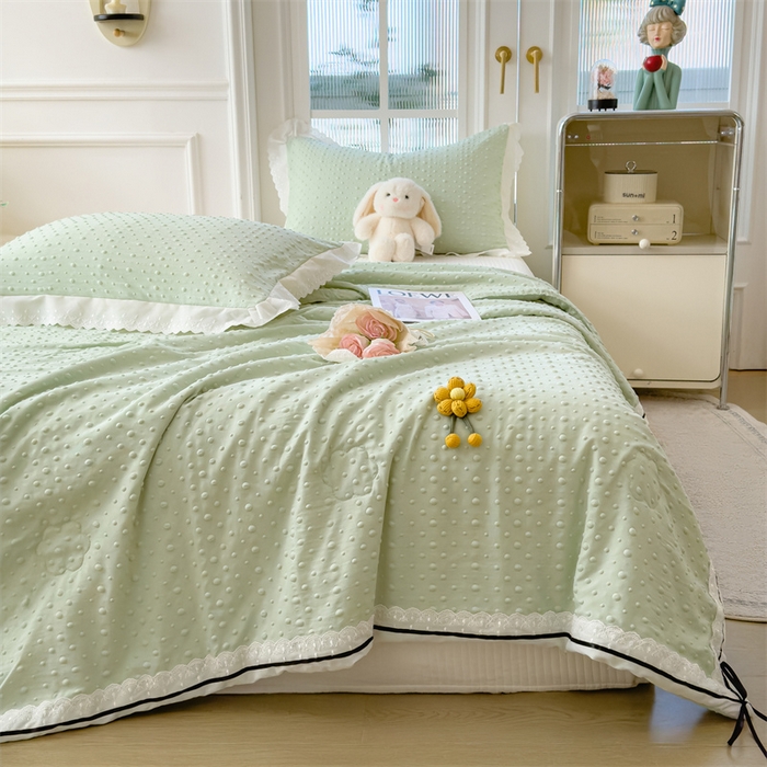 91家纺网 家纺一手货源 找家纺 布凡家居 2026新款四层纱按摩豆豆被泡泡夏被子被芯 小花-浅绿