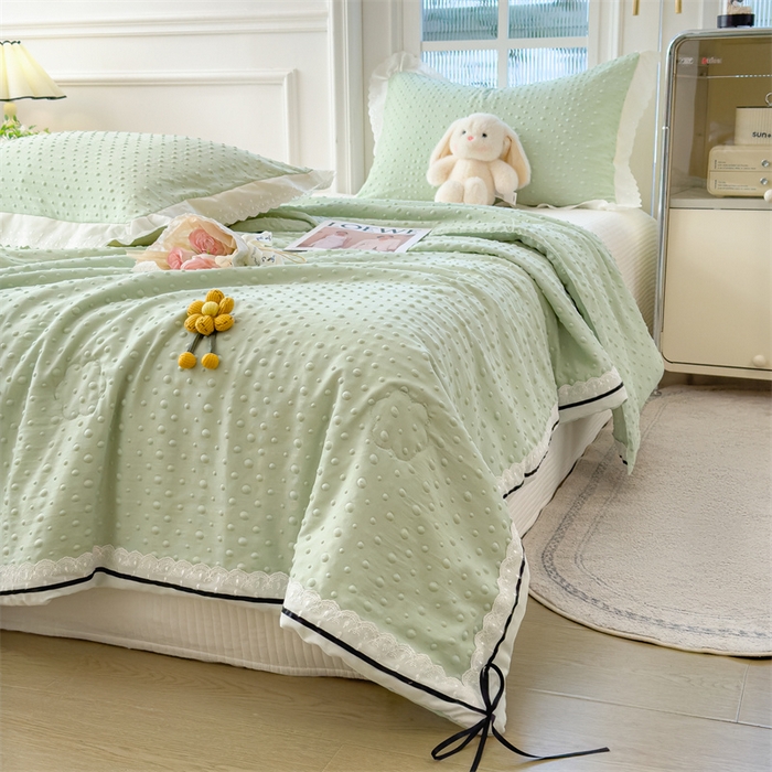 91家纺网 家纺一手货源 找家纺 布凡家居 2026新款四层纱按摩豆豆被泡泡夏被子被芯 小花-浅绿