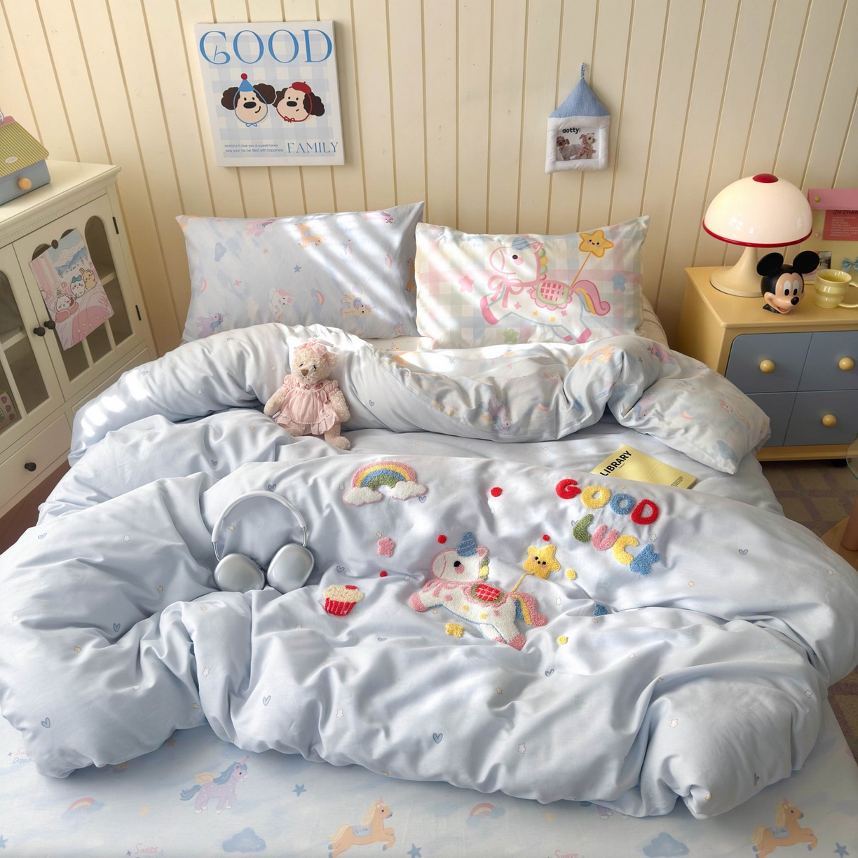 91家纺网 家纺一手货源 找家纺 云锦家居 2026新款13370纯棉毛巾绣呆萌系列四件套第一波 马上有钱 -蓝