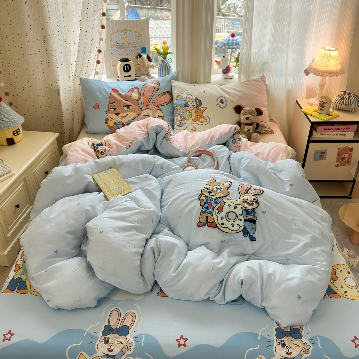 91家纺网 家纺一手货源 找家纺 云锦家居 2026新款13370纯棉毛巾绣呆萌系列四件套第一波 萌趣CP