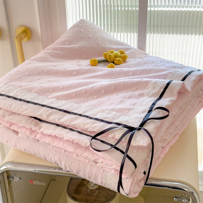 91家纺网 家纺一手货源 找家纺 布凡家居 2026新款四层纱按摩豆豆被泡泡夏被子被芯 小花-樱花粉