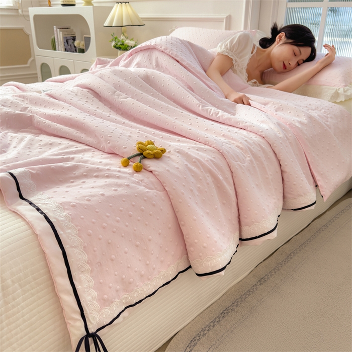 91家纺网 家纺一手货源 找家纺 布凡家居 2026新款四层纱按摩豆豆被泡泡夏被子被芯 小花-樱花粉