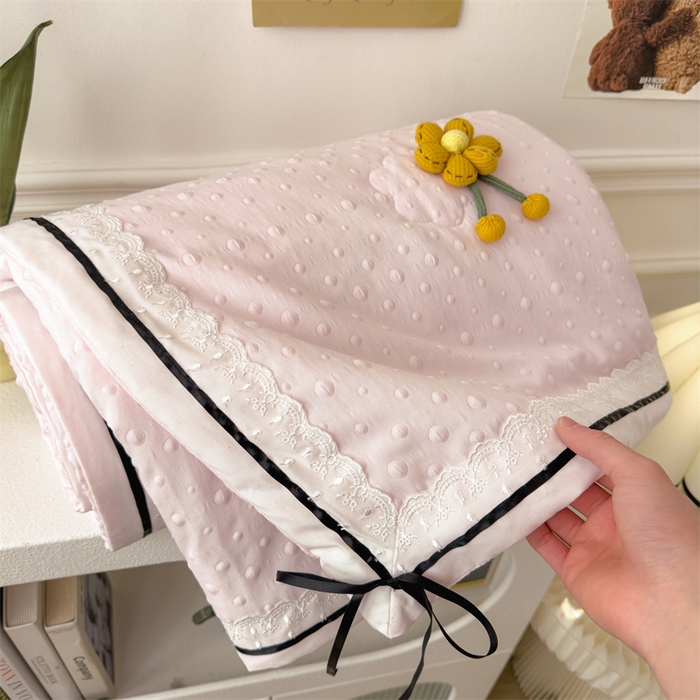 91家纺网 家纺一手货源 找家纺 布凡家居 2026新款四层纱按摩豆豆被泡泡夏被子被芯 小花-樱花粉