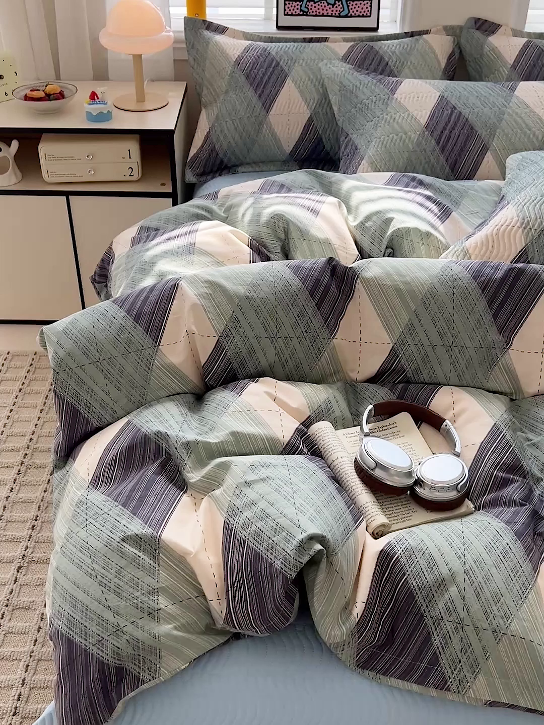 91家纺网 家纺一手货源 找家纺 梦精灵家纺 2026新款纯棉床盖四件套全棉绗缝夹棉防滑床单四季通用榻榻米单人学生宿舍 加州阳光AB蓝