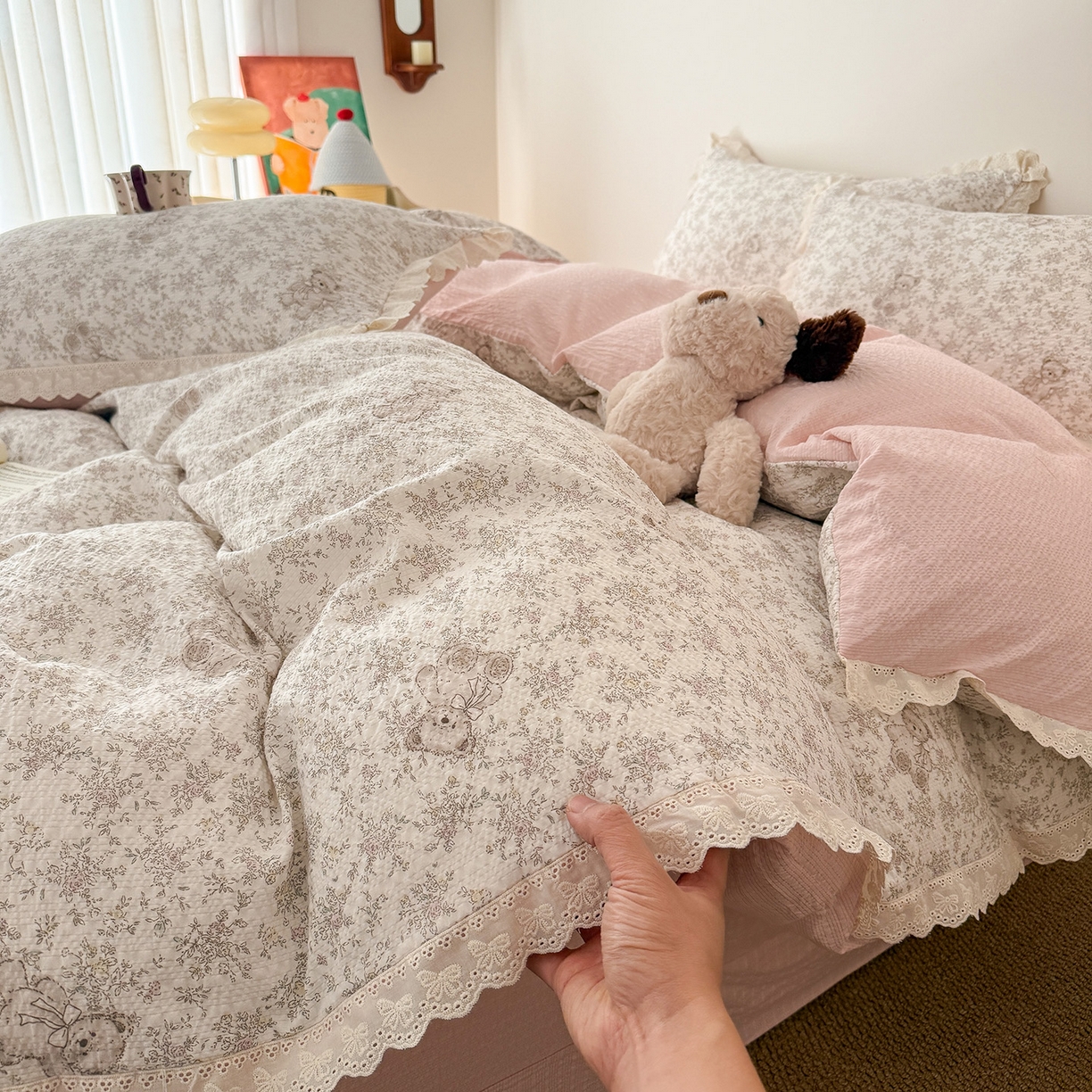 91家纺网 家纺一手货源 找家纺 （总）吾欢心 2026春夏新款韩版纯棉花边泡芙双层纱四件套