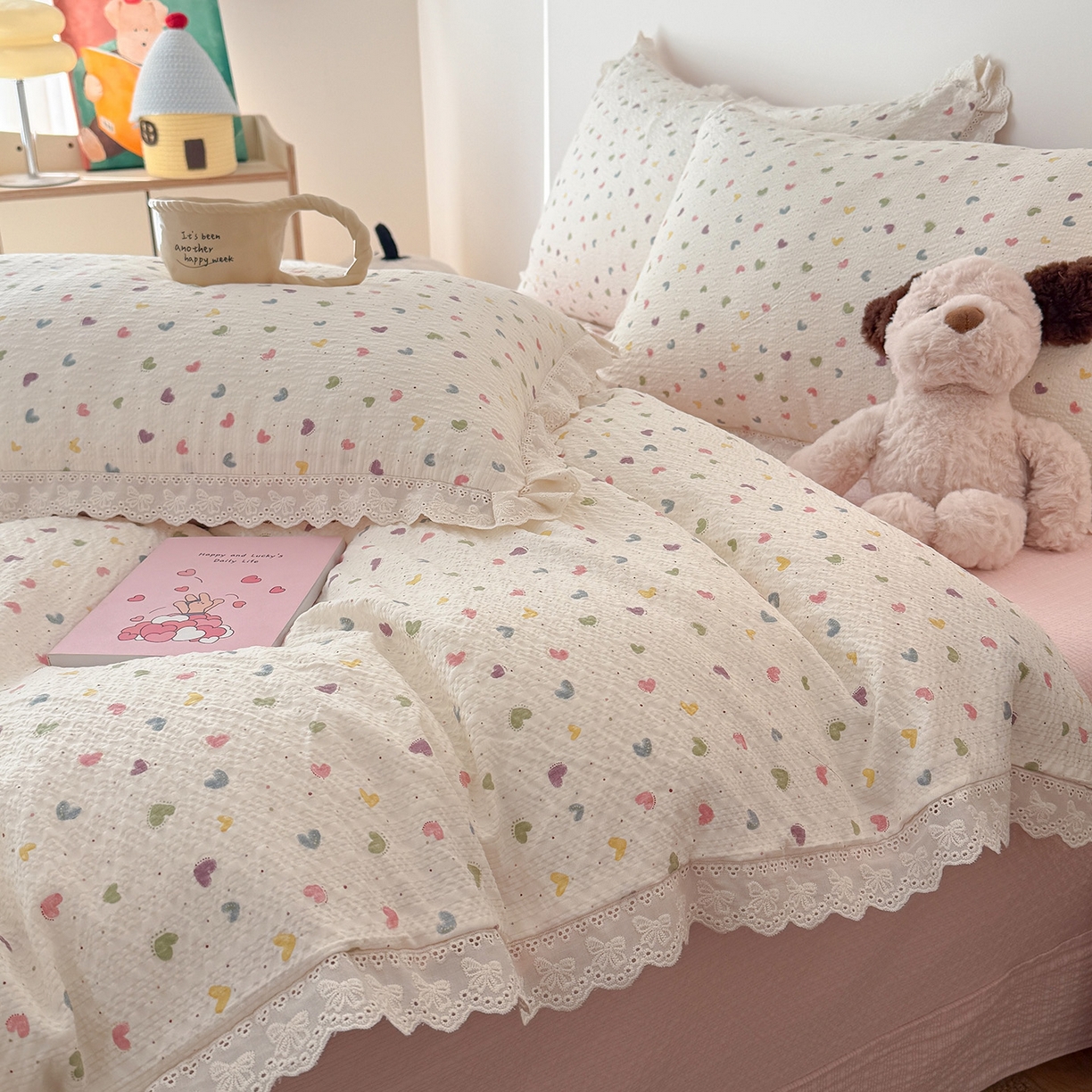 91家纺网 家纺一手货源 找家纺 吾欢心 2026春夏新款韩版纯棉花边泡芙双层纱四件套 彩色爱心