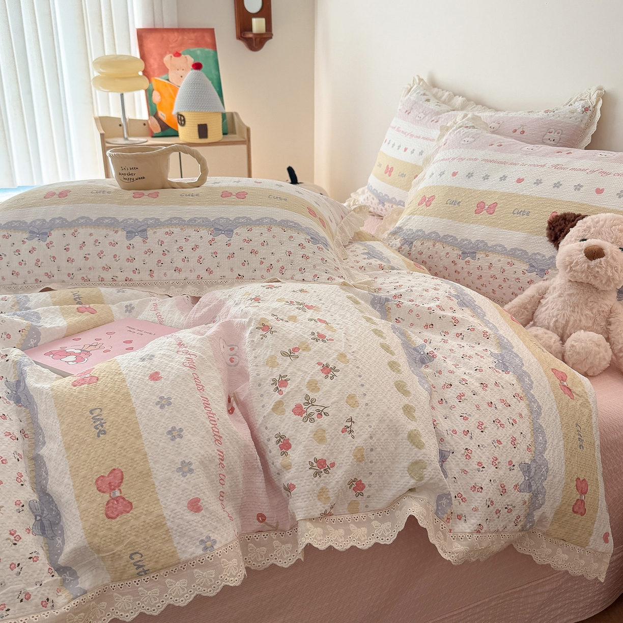 91家纺网 家纺一手货源 找家纺 吾欢心 2026春夏新款韩版纯棉花边泡芙双层纱四件套 费尔岛小兔