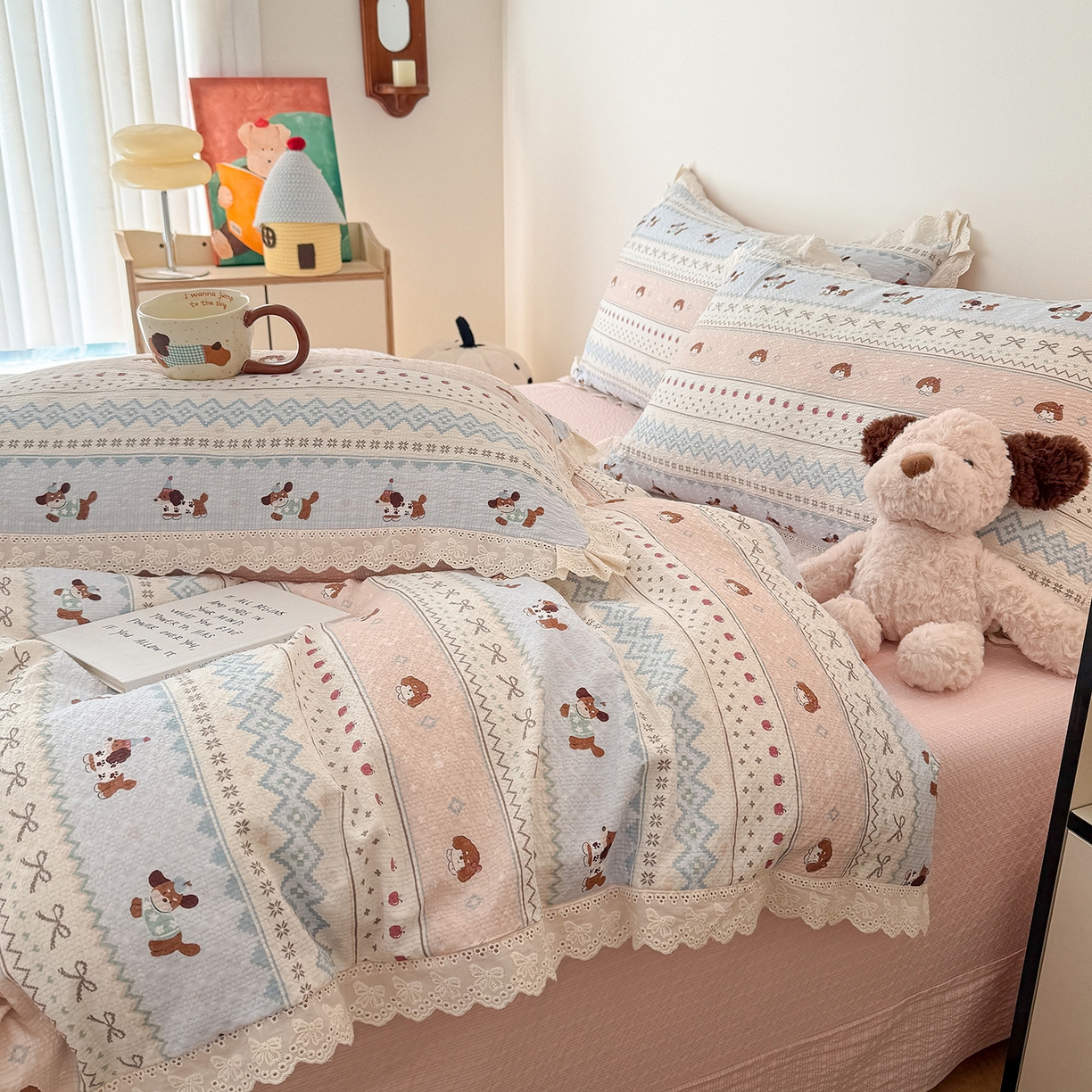 91家纺网 家纺一手货源 找家纺 吾欢心 2026春夏新款韩版纯棉花边泡芙双层纱四件套 费尔岛小狗