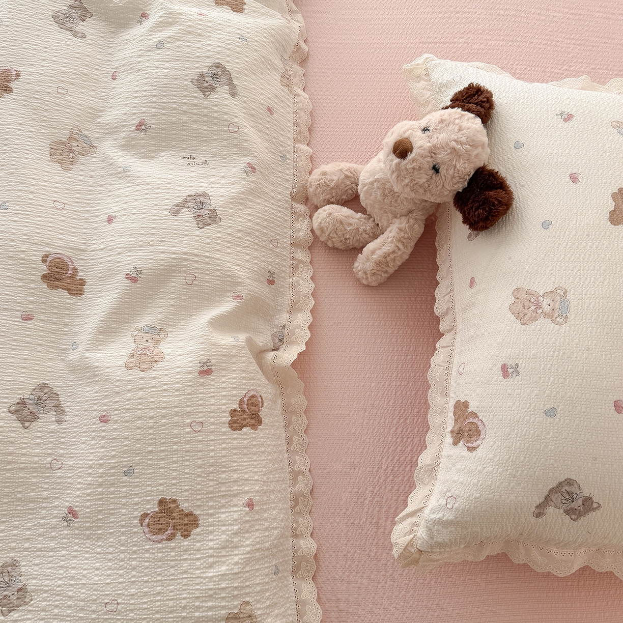 91家纺网 家纺一手货源 找家纺 吾欢心 2026春夏新款韩版纯棉花边泡芙双层纱四件套 萌宠宝贝