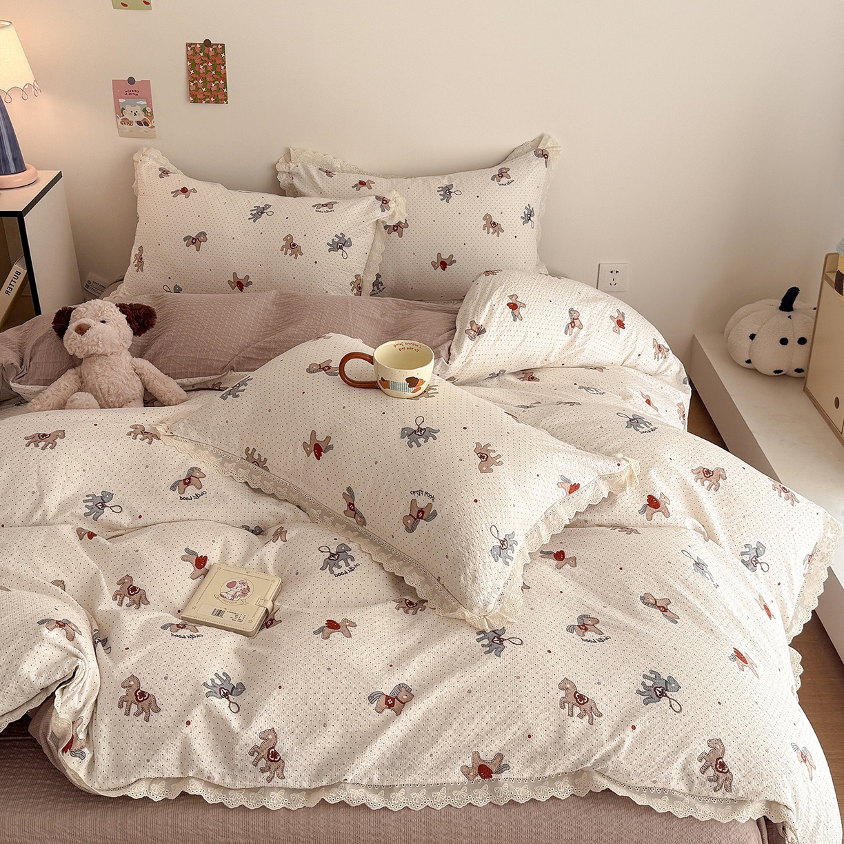 91家纺网 家纺一手货源 找家纺 吾欢心 2026春夏新款韩版纯棉花边泡芙双层纱四件套 元气木马