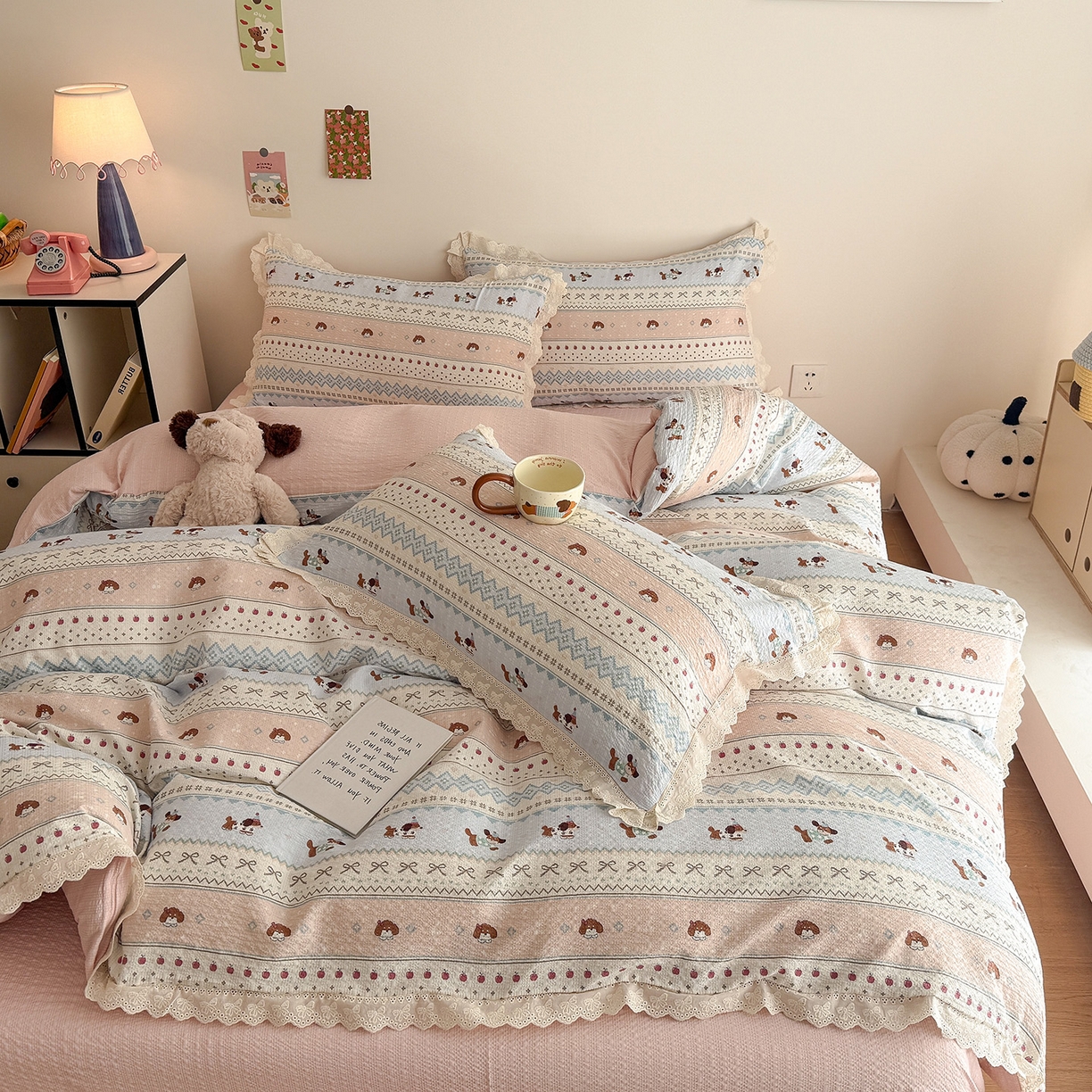 91家纺网 家纺一手货源 找家纺 吾欢心 2026春夏新款韩版纯棉花边泡芙双层纱四件套 费尔岛小狗