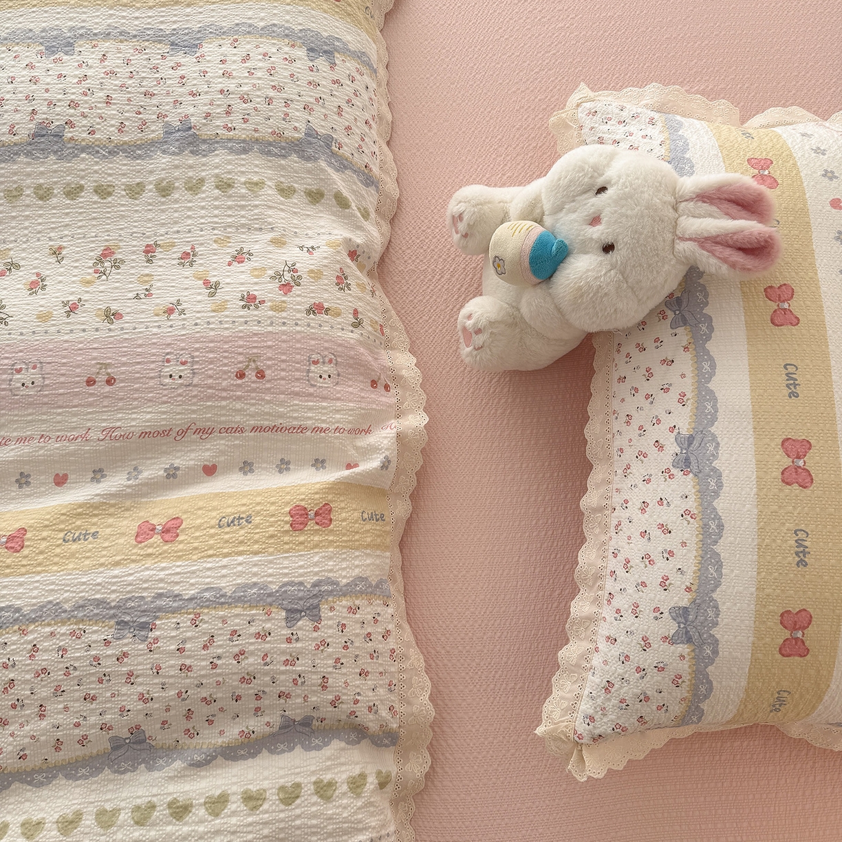 91家纺网 家纺一手货源 找家纺 吾欢心 2026春夏新款韩版纯棉花边泡芙双层纱四件套 费尔岛小兔