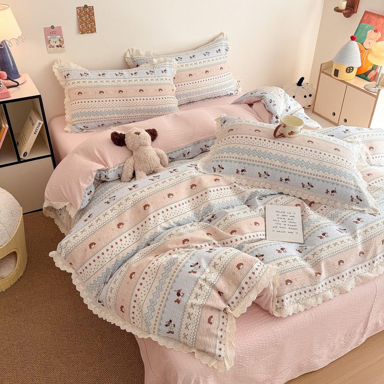 91家纺网 家纺一手货源 找家纺 吾欢心 2026春夏新款韩版纯棉花边泡芙双层纱四件套 费尔岛小狗