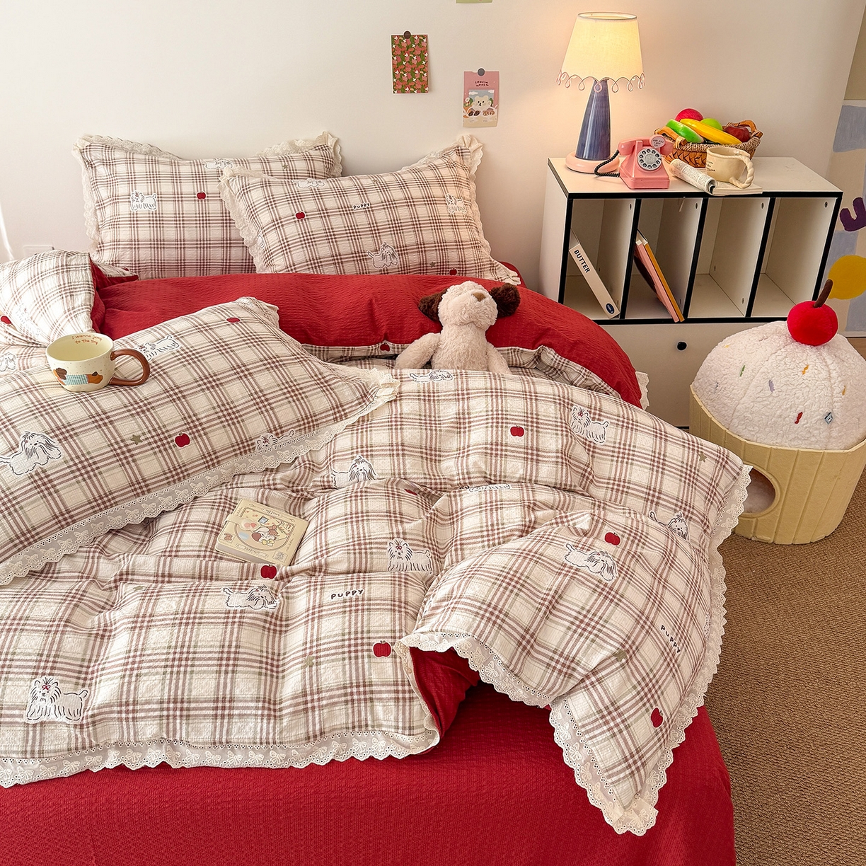 91家纺网 家纺一手货源 找家纺 吾欢心 2026春夏新款韩版纯棉花边泡芙双层纱四件套 呆萌狗狗