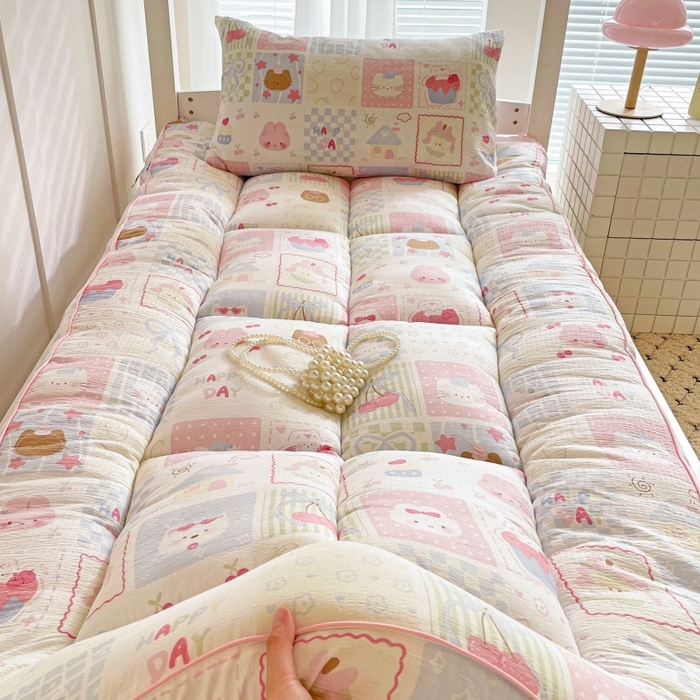 91家纺网 家纺一手货源 找家纺 （总）小桃姐家纺 2025新款卡通床褥垫学生宿舍垫软床垫榻榻米床垫褥子铺盖