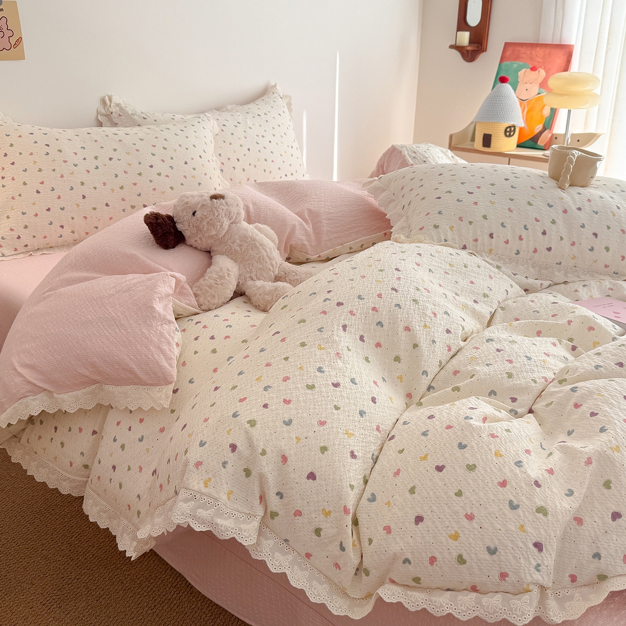 91家纺网 家纺一手货源 找家纺 吾欢心 2026春夏新款韩版纯棉花边泡芙双层纱四件套 彩色爱心