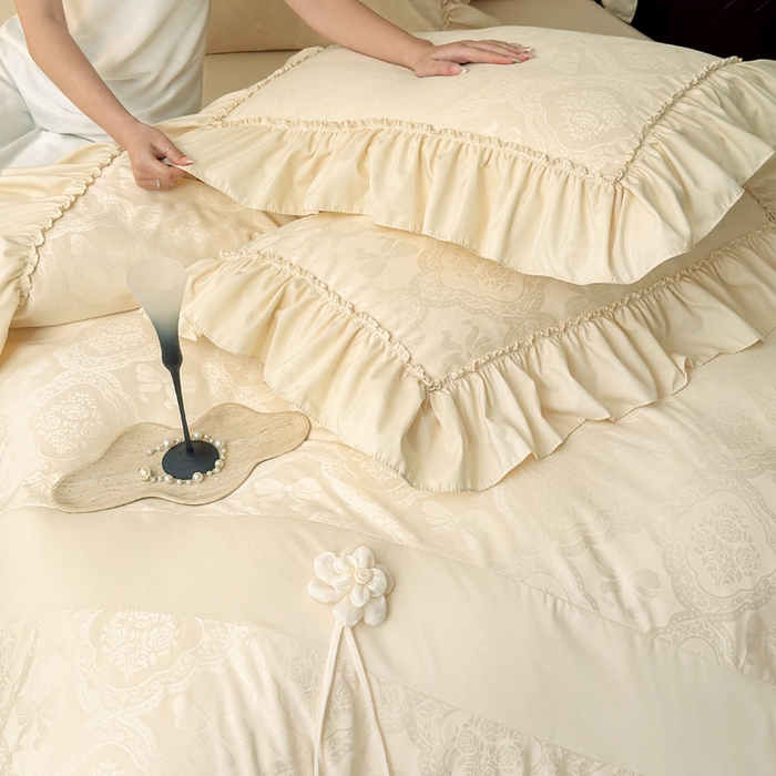 91家纺网 家纺一手货源 找家纺 豪美鑫家纺 2026新款提花四件套 花开半夏系列 花开半夏-香槟