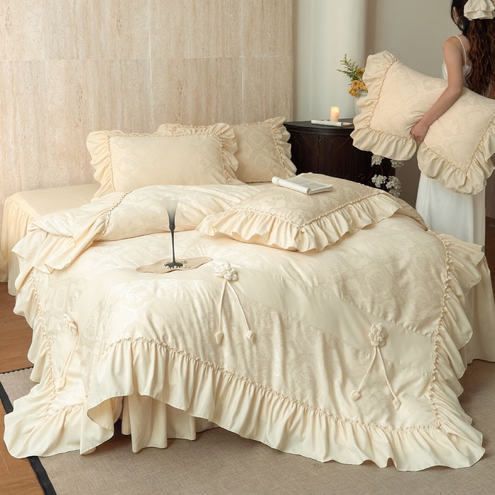 91家纺网 家纺一手货源 找家纺 豪美鑫家纺 2026新款提花四件套 花开半夏系列 花开半夏-香槟