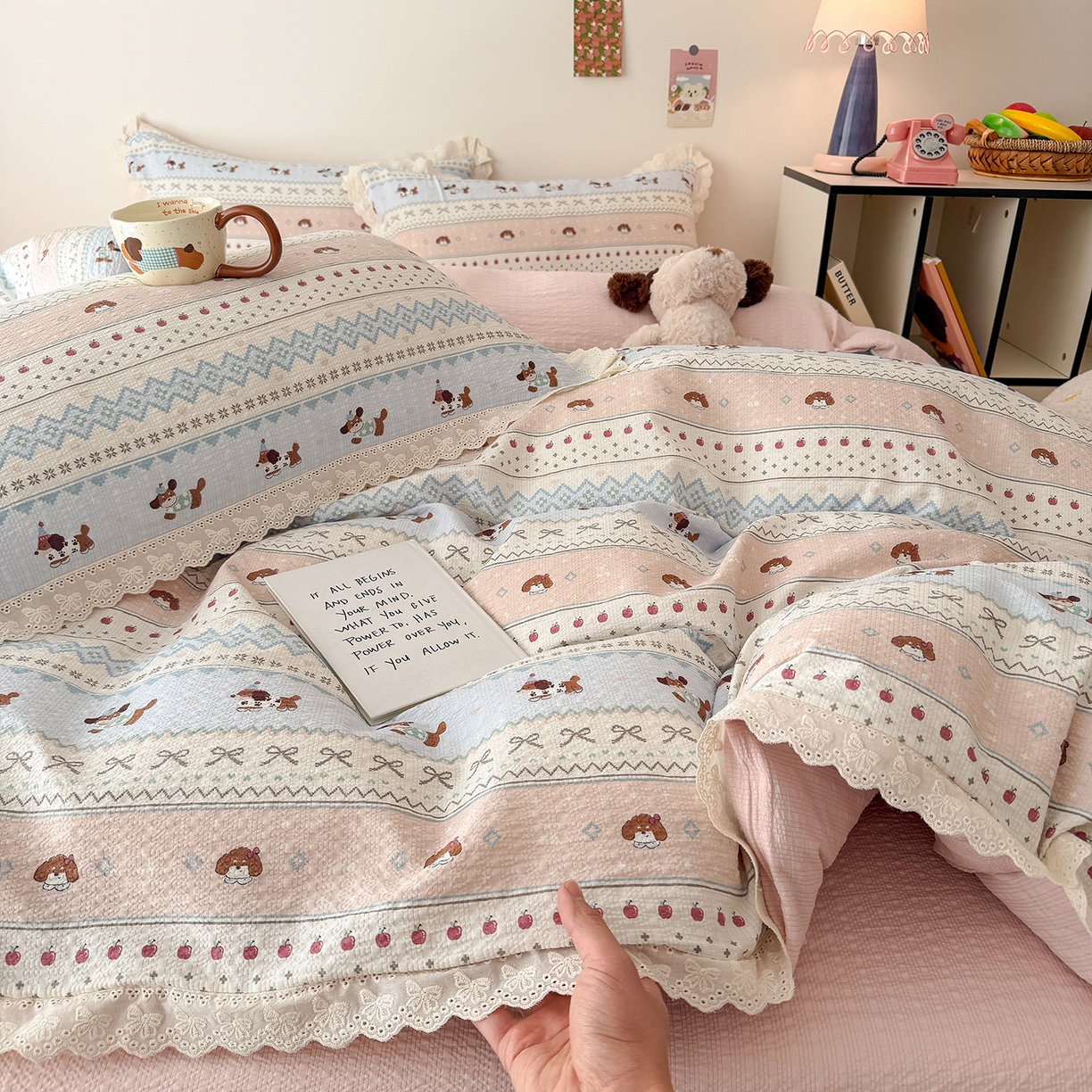 91家纺网 家纺一手货源 找家纺 吾欢心 2026春夏新款韩版纯棉花边泡芙双层纱四件套 费尔岛小狗