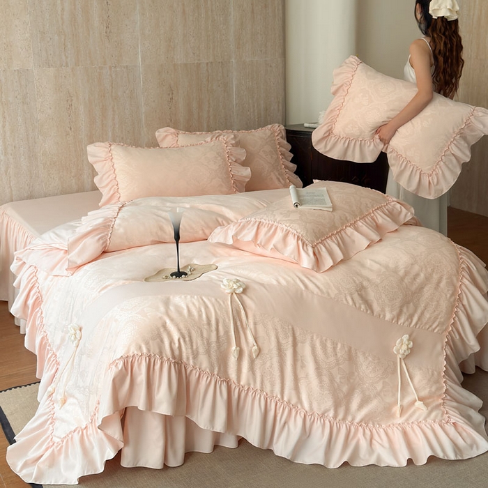 91家纺网 家纺一手货源 找家纺 豪美鑫家纺 2026新款提花四件套 花开半夏系列 花开半夏-玉粉