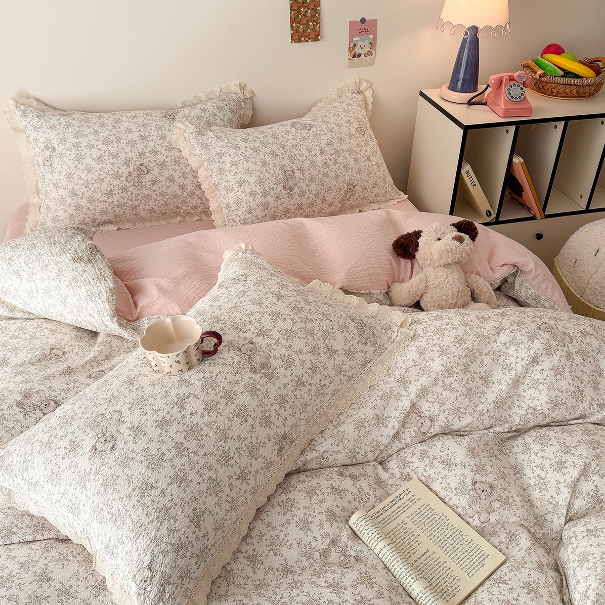 91家纺网 家纺一手货源 找家纺 吾欢心 2026春夏新款韩版纯棉花边泡芙双层纱四件套 白茶茉莉