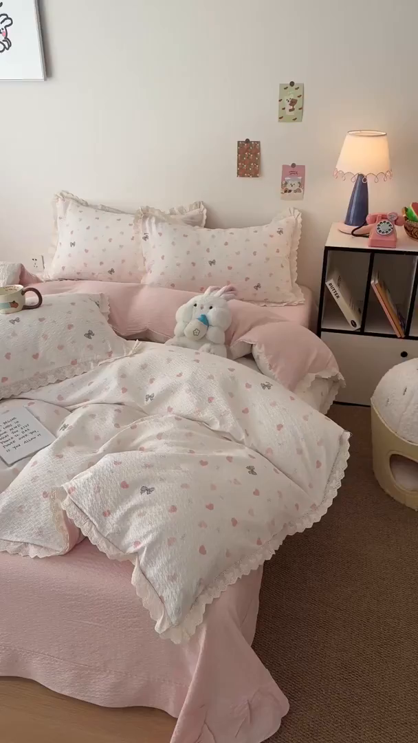 91家纺网 家纺一手货源 找家纺 吾欢心 2026春夏新款韩版纯棉花边泡芙双层纱四件套 粉粉甜心