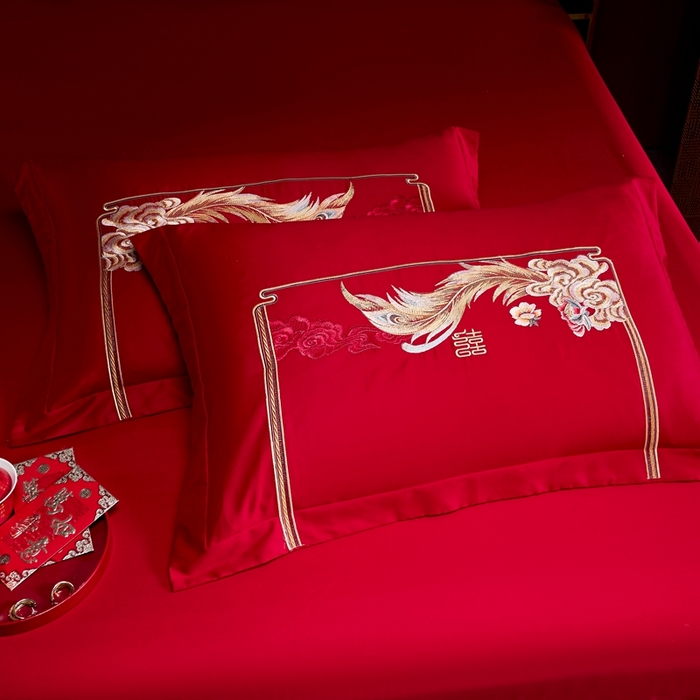 91家纺网 家纺一手货源 找家纺 慕她家纺 2026慕她大花工艺款全棉纯棉婚庆四件套大红色刺绣结婚床上用品 龙啸凤吟
