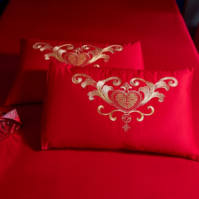 91家纺网 家纺一手货源 找家纺 慕她家纺 2026慕她大花工艺款全棉纯棉婚庆四件套大红色刺绣结婚床上用品 天赐良缘