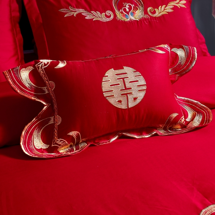 91家纺网 家纺一手货源 找家纺 慕她家纺 2026慕她大花工艺款全棉纯棉婚庆四件套大红色刺绣结婚床上用品 天赐良缘