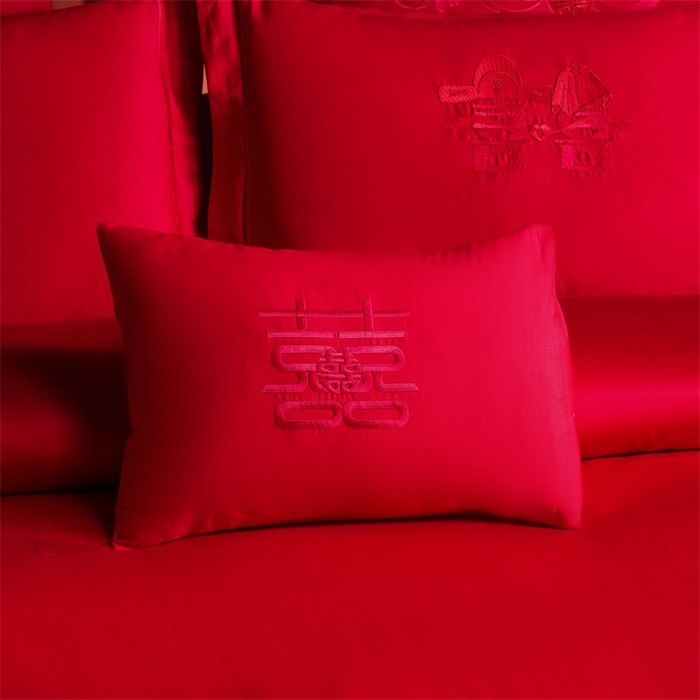 91家纺网 家纺一手货源 找家纺 慕她家纺 2026慕她大花工艺款全棉纯棉婚庆四件套大红色刺绣结婚床上用品 走进幸福 红