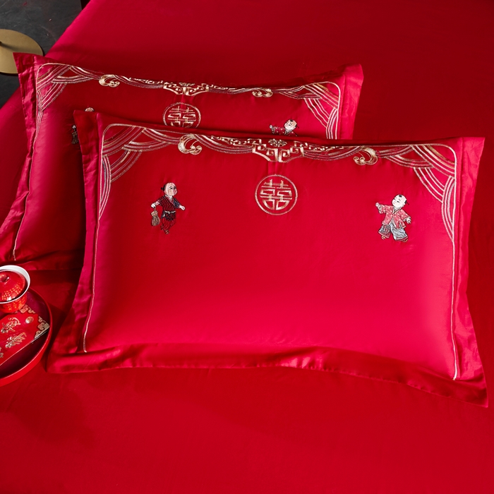 91家纺网 家纺一手货源 找家纺 慕她家纺 2026慕她大花工艺款全棉纯棉婚庆四件套大红色刺绣结婚床上用品 子孙满堂