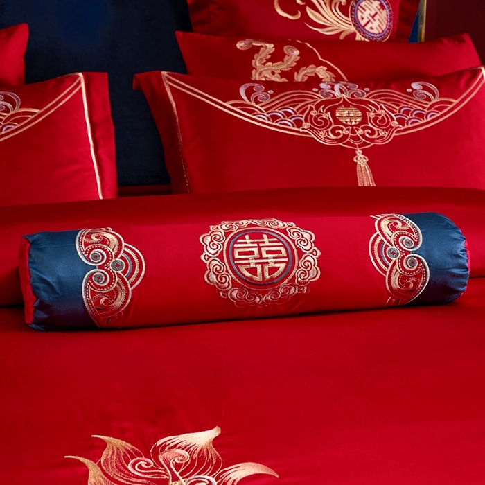 91家纺网 家纺一手货源 找家纺 慕她家纺 2026慕她大花工艺款全棉纯棉婚庆四件套大红色刺绣结婚床上用品 喜结连理