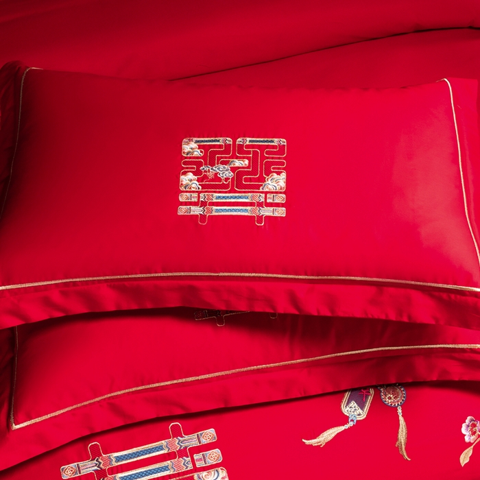 91家纺网 家纺一手货源 找家纺 慕她家纺 2026慕她大花工艺款全棉纯棉婚庆四件套大红色刺绣结婚床上用品 繁花似锦